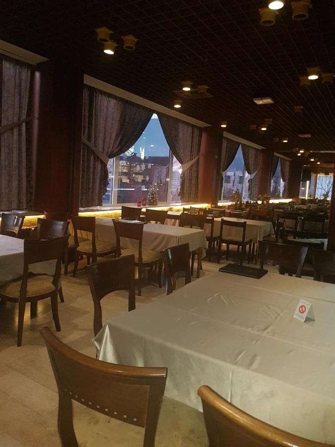 Hotel Sax Balkan ดิมิโตรฟกราด ภายนอก รูปภาพ