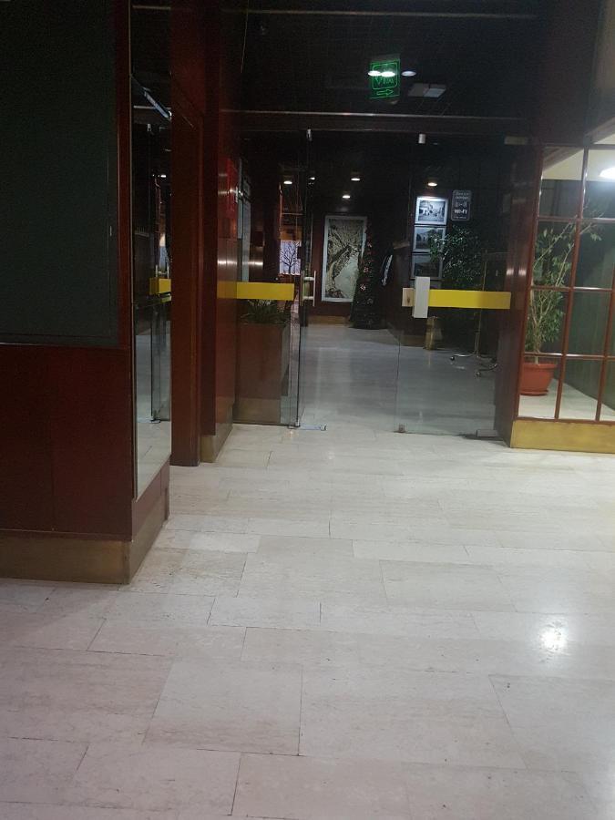 Hotel Sax Balkan ดิมิโตรฟกราด ภายนอก รูปภาพ